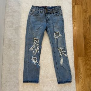 Fashion Nova Mid rise Jeans